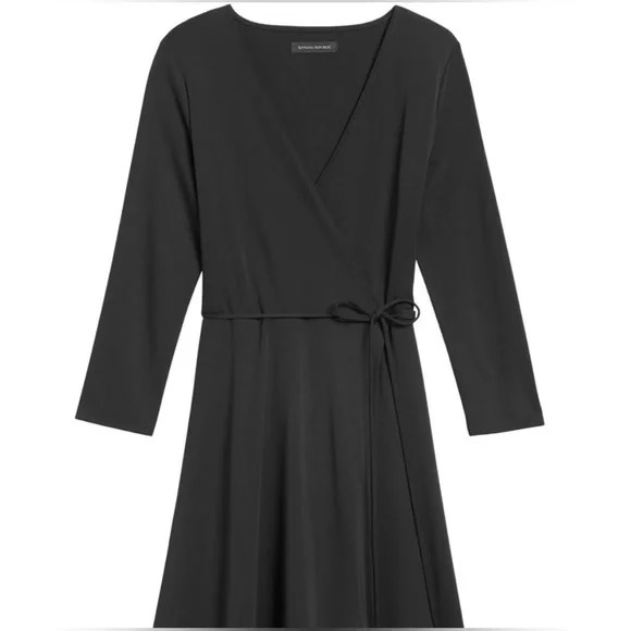 Banana Republic Wrap Dress Black Size SP - Picture 3 of 8